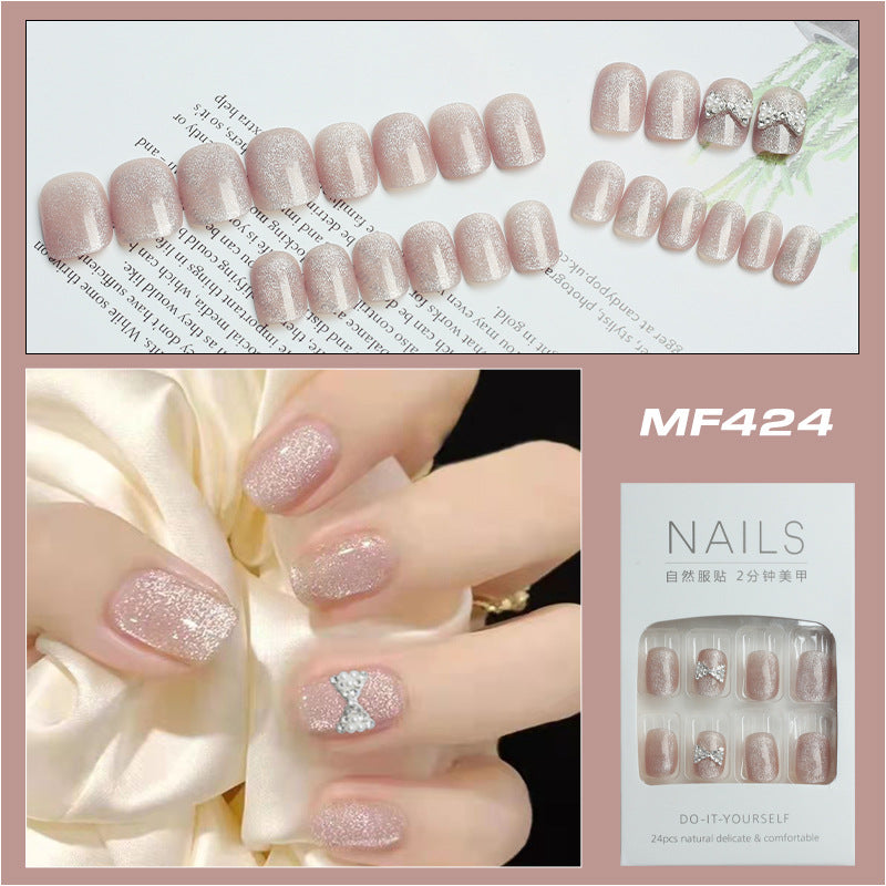 Port de pièces de manucure en faux ongles amovibles à œil de chat court, papillon d'industrie lourde, produit fini.