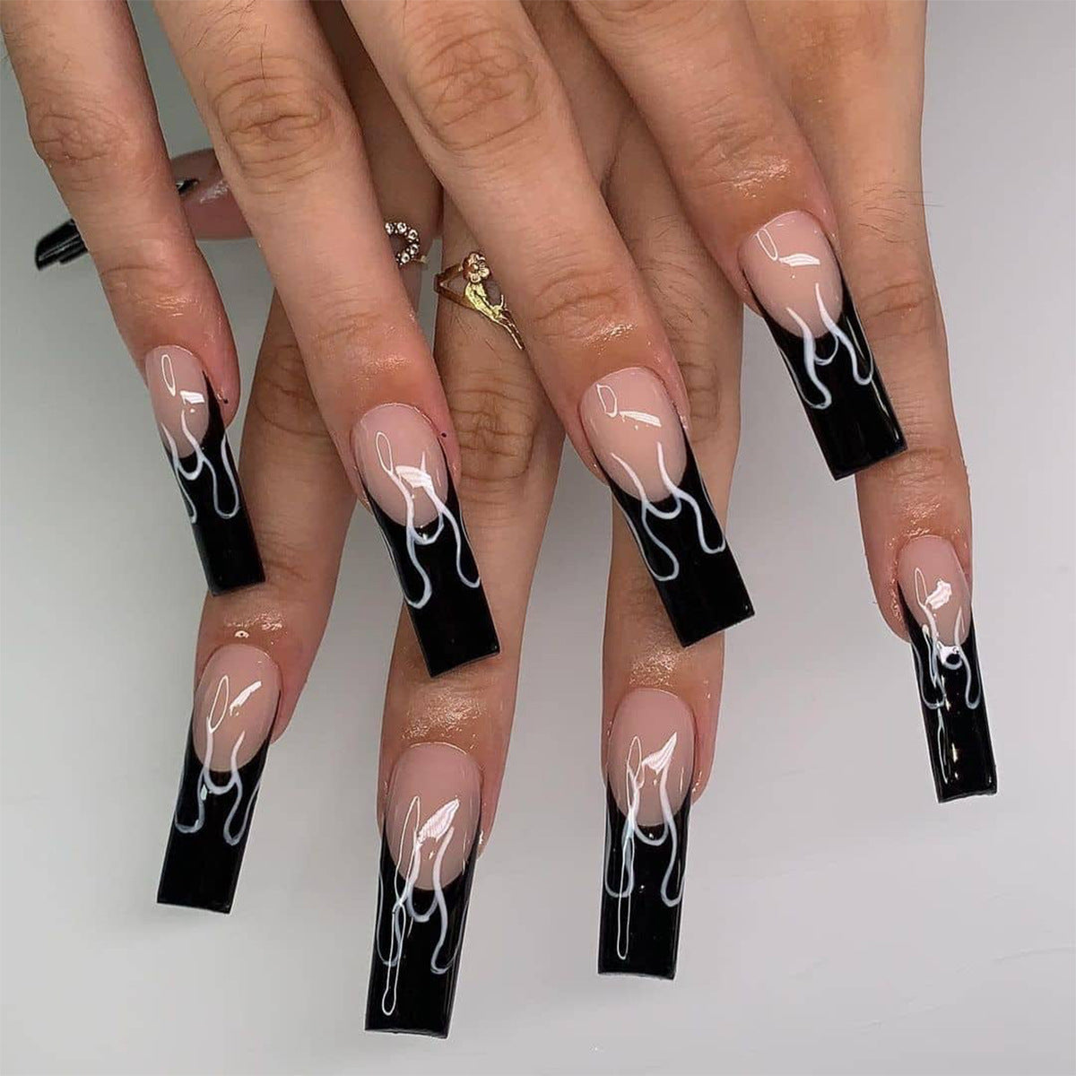 Faux ongles noirs flamme française, faux ongles finis, patch d'ongle, faux ongle
