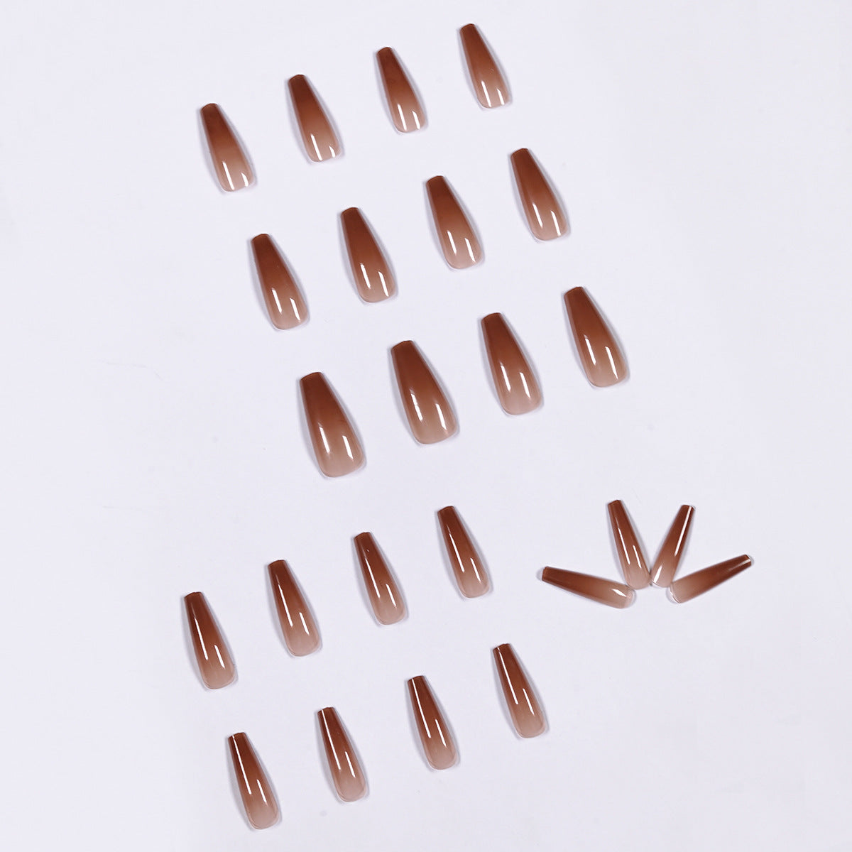 Faux ongles finis transparents couleur café glacé longs style ballerine, patchs d'ongles amovibles