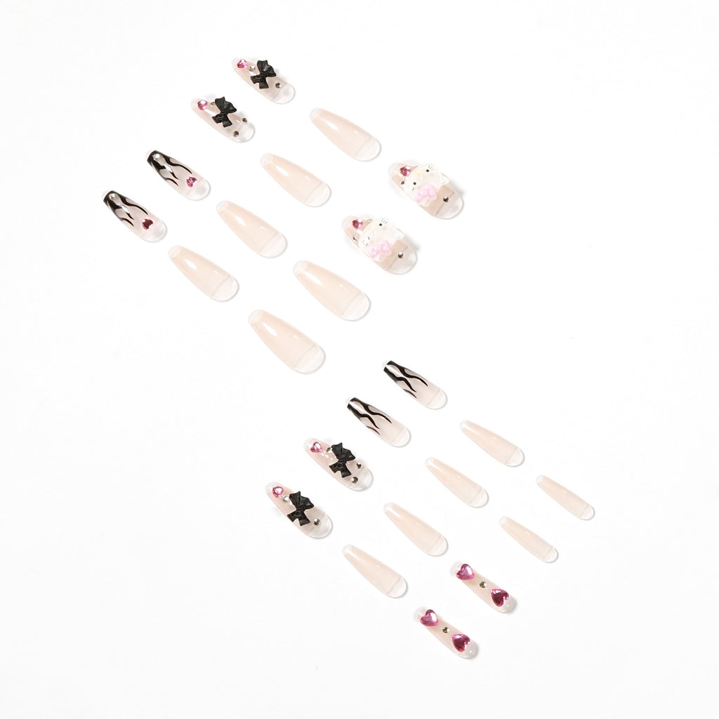 Fille flamme noire style Y2K portant des produits pour les ongles Patch d'ongles Patch d'ongles amovible Faux ongle