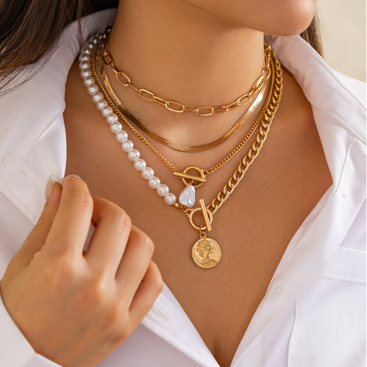 Collier pendentif circulaire en métal, ras du cou, perles irrégulières, multicouche