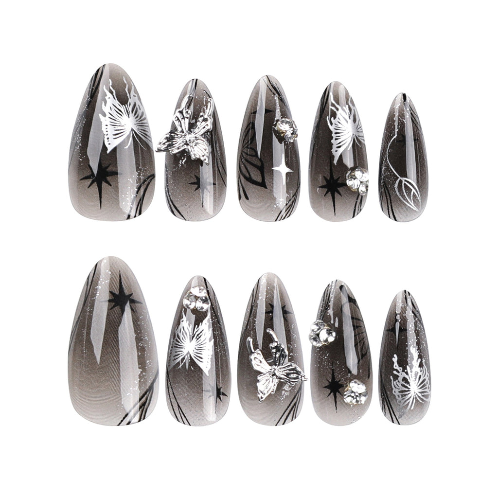 Manucure à nœud, longs faux ongles en amande