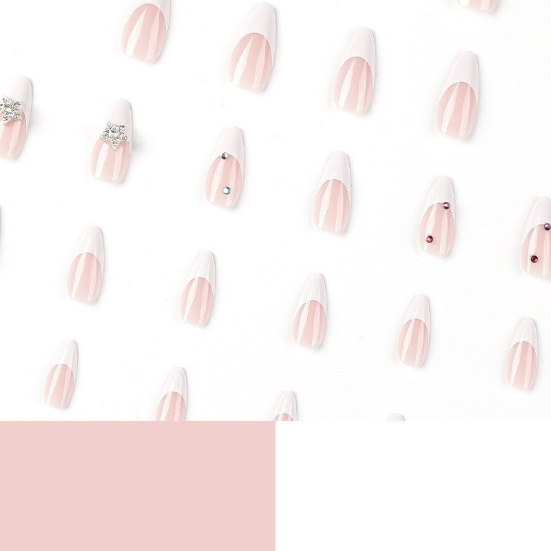 Ongles portables blancs style français, ongles portables finis, autocollants d'ongles en étoile à cinq branches tridimensionnelle argentée, portables