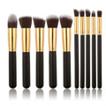 Lot de 10 Pinceaux de Maquillage Argentés/Dorés – Kit Professionnel pour Fond de Teint, Estompage, Fard à Joues, Poudre, Fards à Paupières