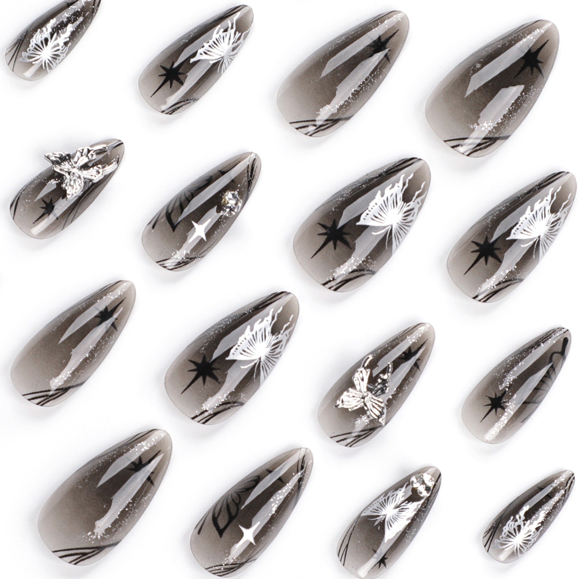 Manucure à nœud, longs faux ongles en amande