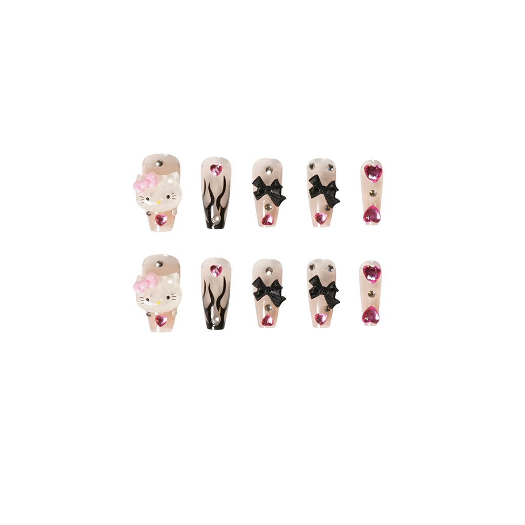 Fille flamme noire style Y2K portant des produits pour les ongles Patch d'ongles Patch d'ongles amovible Faux ongle