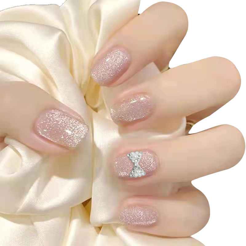 Port de pièces de manucure en faux ongles amovibles à œil de chat court, papillon d'industrie lourde, produit fini.