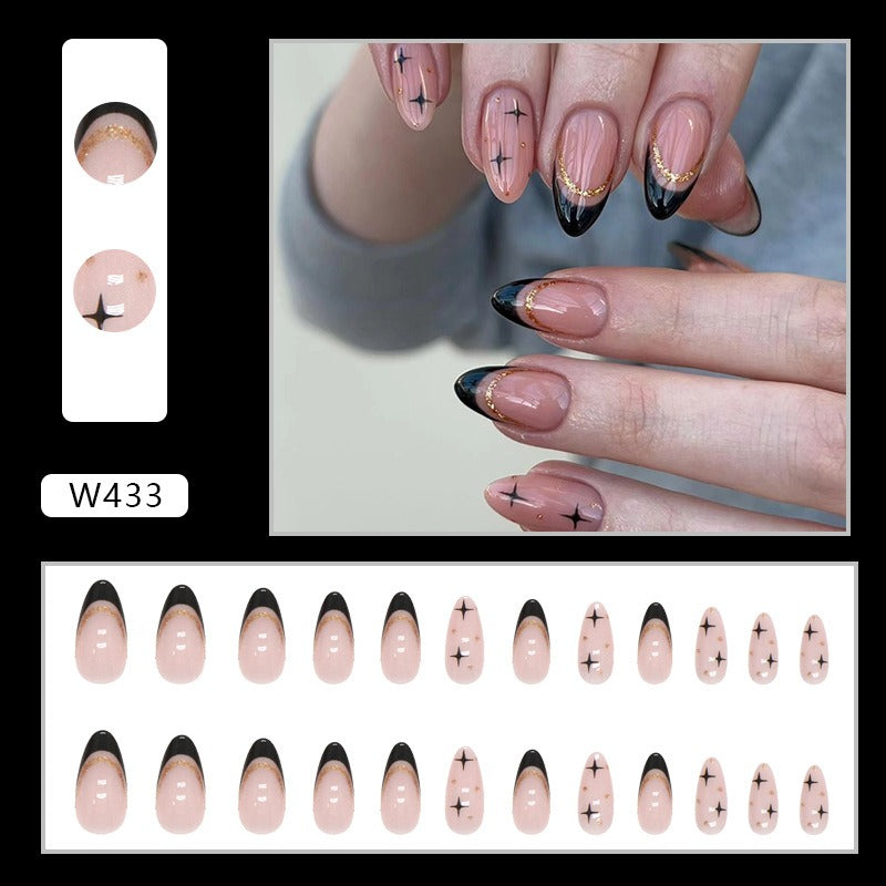 Ongles en amande noirs doux et tendance avec poudre dorée française, faux ongles européens et américains amovibles